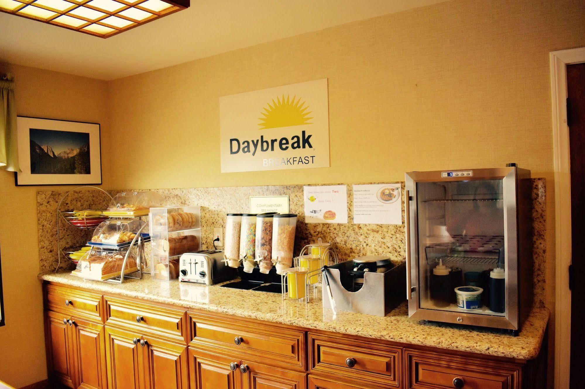 Days Inn By Wyndham Anaheim Near The Park Luaran gambar