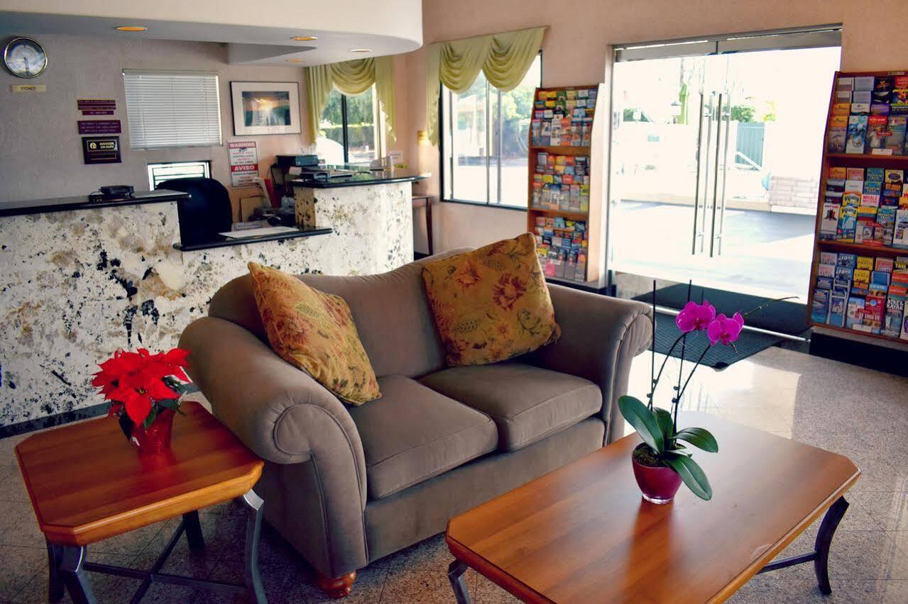 Days Inn By Wyndham Anaheim Near The Park Luaran gambar